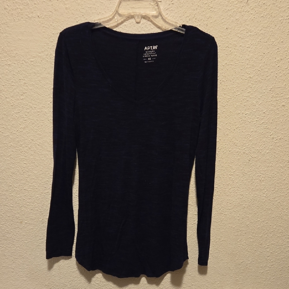 B18 Apt 9 Blue V Neck Long Sleeve Tee Sz Xs